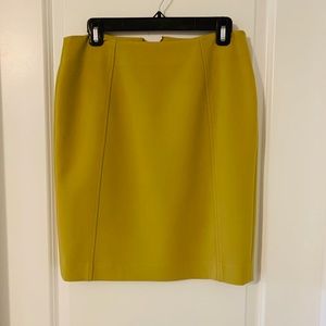 Halogen Gold Seamed Pencil Skirt